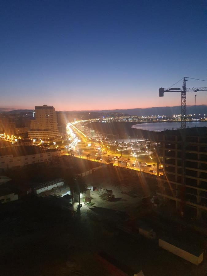 Mont Blanc :Appartement, Vue Sur Mer A 2 Minutes De La Gare. Танжер Экстерьер фото