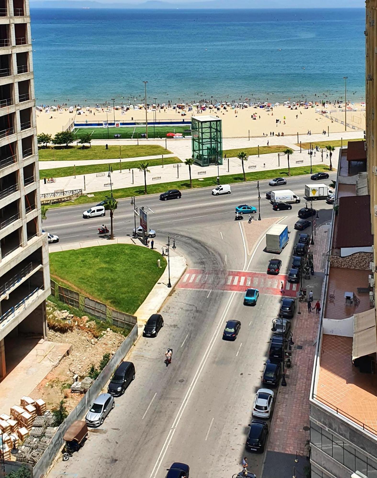 Mont Blanc :Appartement, Vue Sur Mer A 2 Minutes De La Gare. Танжер Экстерьер фото
